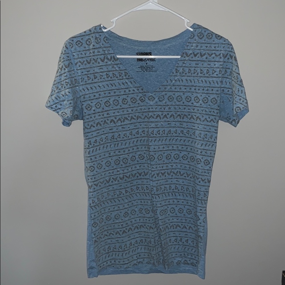 Short sleeve tee